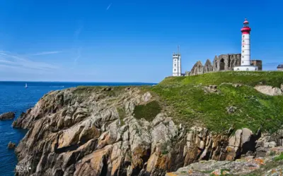 GR 34 erleben: Küstenwanderung an der Pointe de Saint-Mathieu
